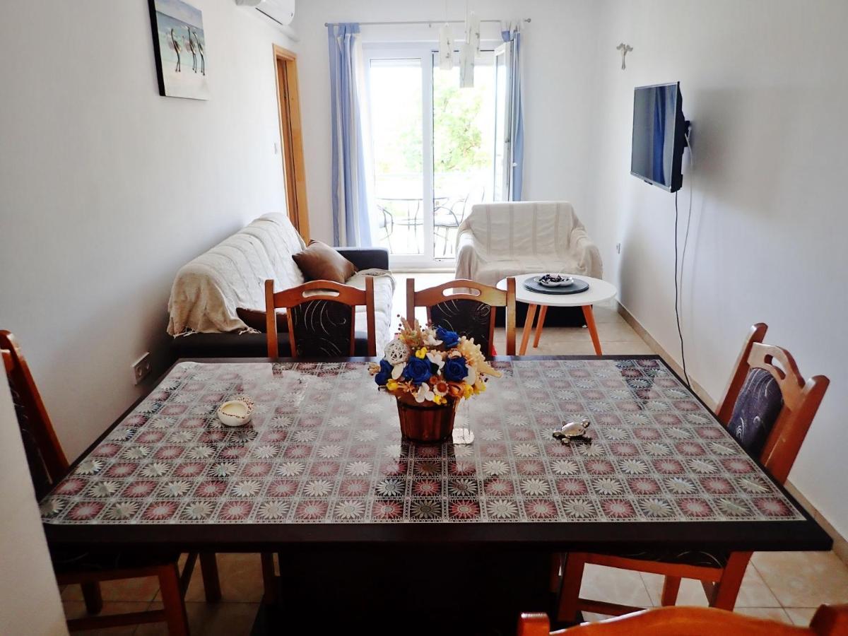 Apartment Maca Стариград-Пакленица Екстериор снимка